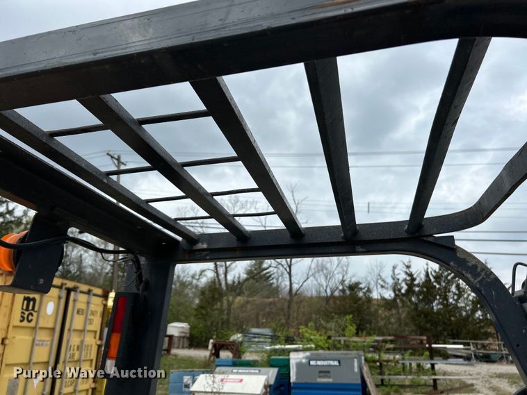 image for item EK4432 2005 Toyota  7FGU25 forklift