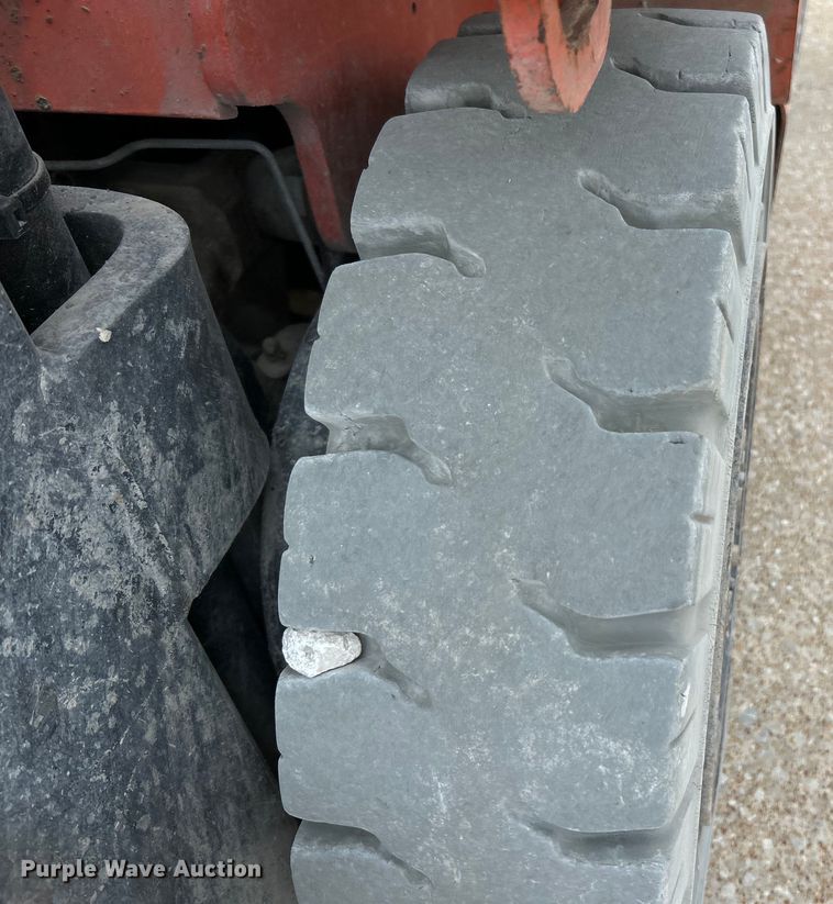 image for item EK4432 2005 Toyota  7FGU25 forklift