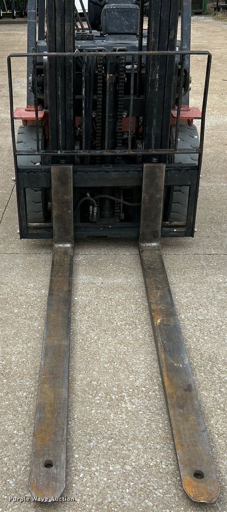 image for item EK4433 2005 Toyota 7FGU25 forklift