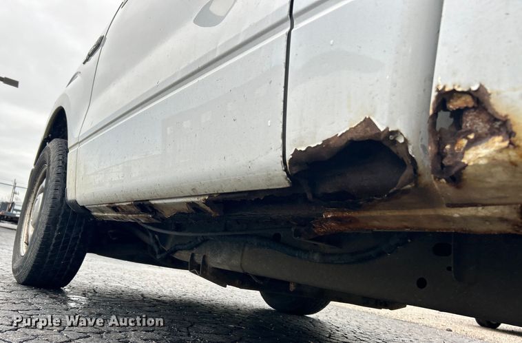 image for item EK4438 2010 Ford F150 XL pickup truck