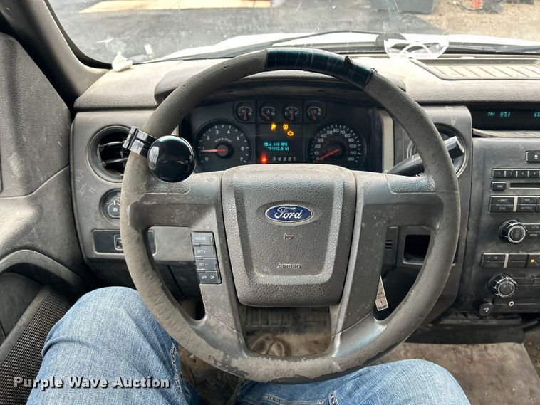 image for item EK4438 2010 Ford F150 XL pickup truck