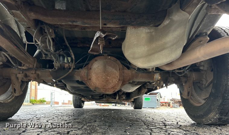 image for item EK4438 2010 Ford F150 XL pickup truck