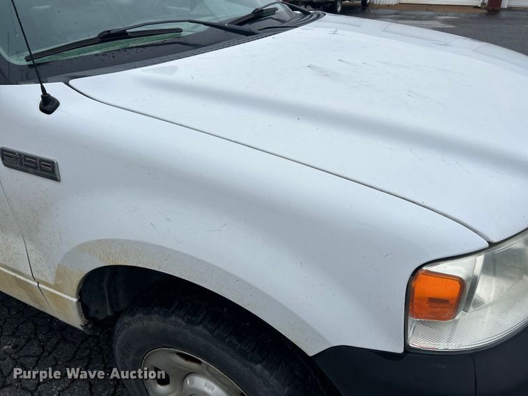 image for item EK4439 2008 Ford F150 XL pickup truck