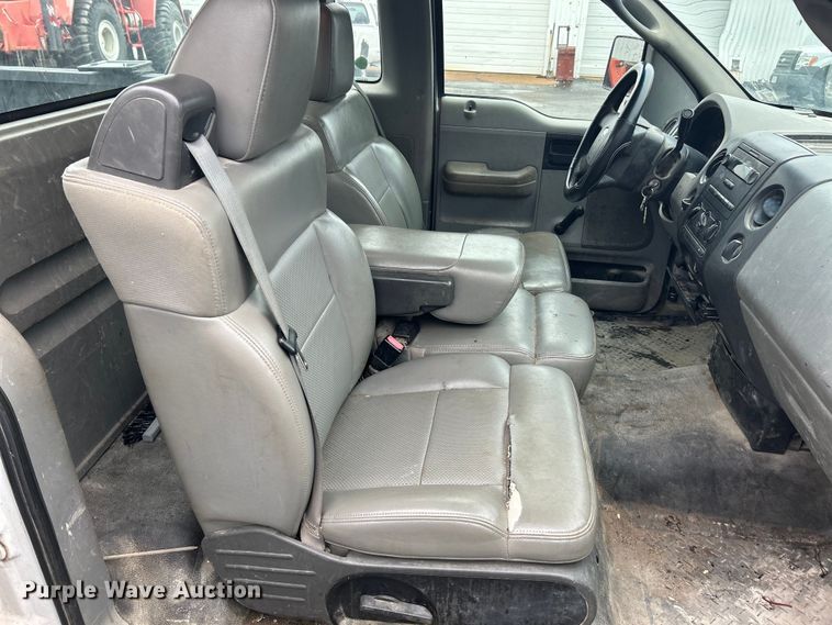 image for item EK4439 2008 Ford F150 XL pickup truck