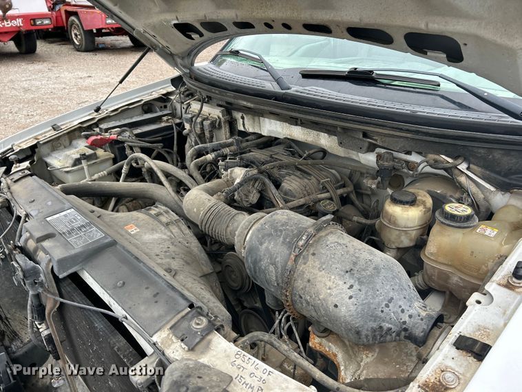 image for item EK4439 2008 Ford F150 XL pickup truck