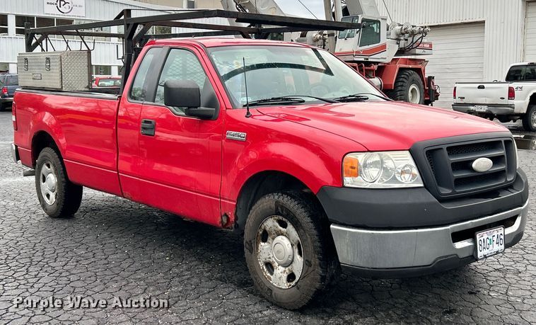 image for item EK4440 2007 Ford F150 XL pickup truck