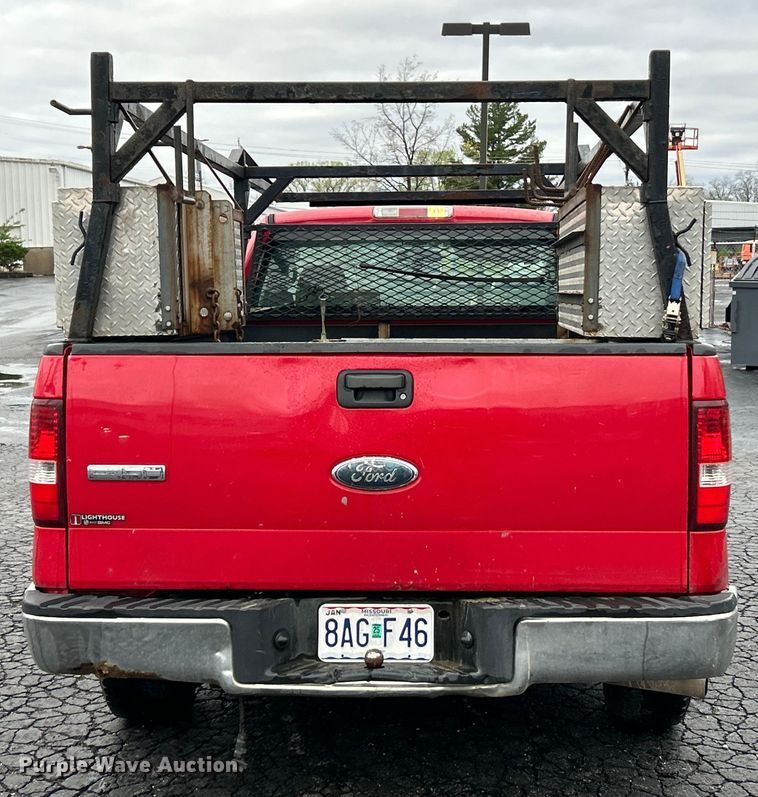 image for item EK4440 2007 Ford F150 XL pickup truck