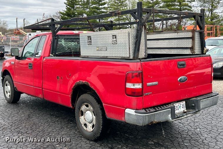 image for item EK4440 2007 Ford F150 XL pickup truck
