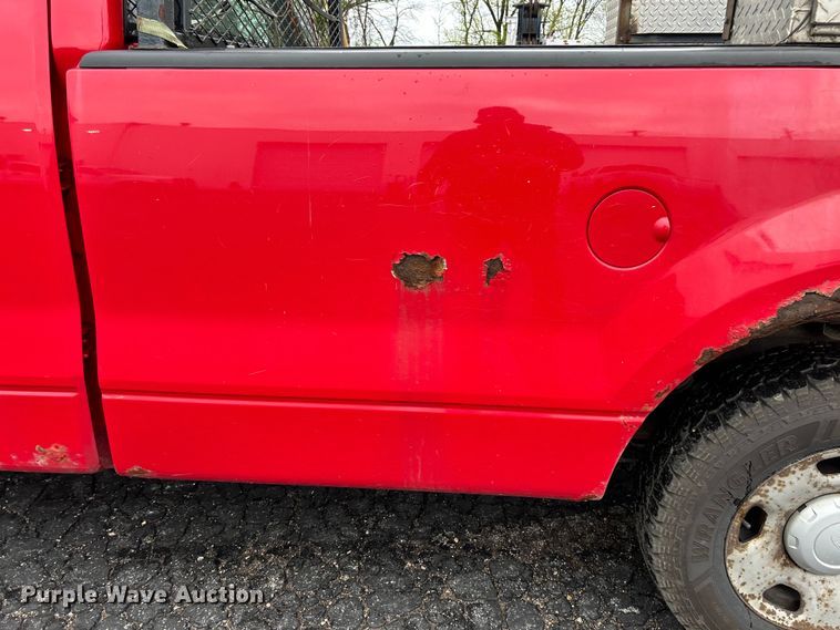 image for item EK4440 2007 Ford F150 XL pickup truck