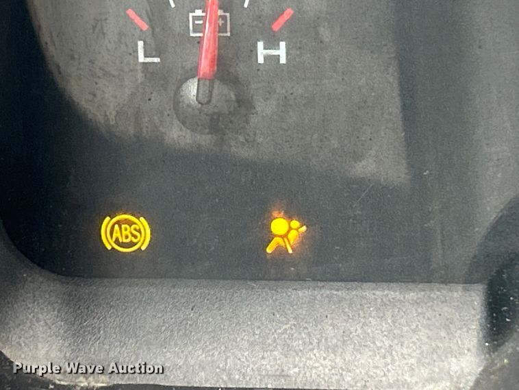 image for item EK4440 2007 Ford F150 XL pickup truck