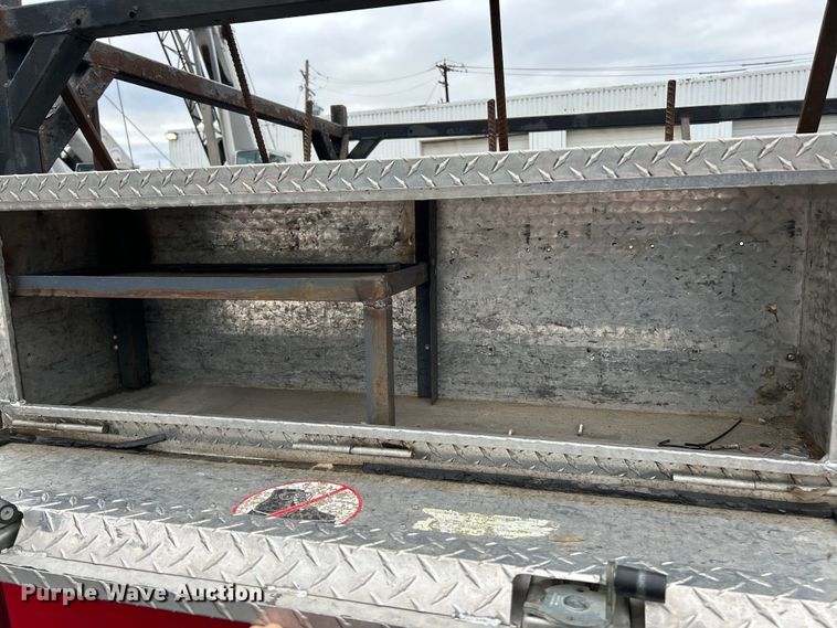 image for item EK4440 2007 Ford F150 XL pickup truck