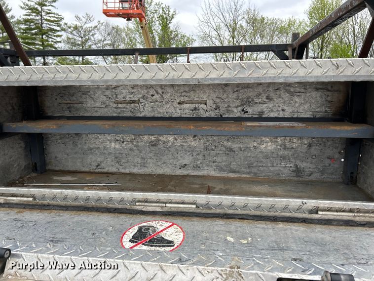 image for item EK4440 2007 Ford F150 XL pickup truck