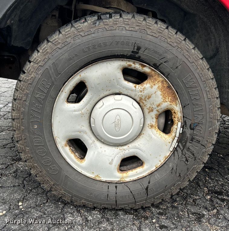 image for item EK4440 2007 Ford F150 XL pickup truck