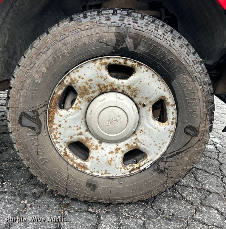 image for item EK4440 2007 Ford F150 XL pickup truck