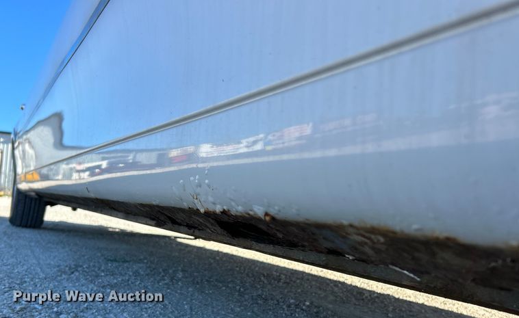 image for item EK4456 2000 Lincoln  Town Car Executive Series limousine 