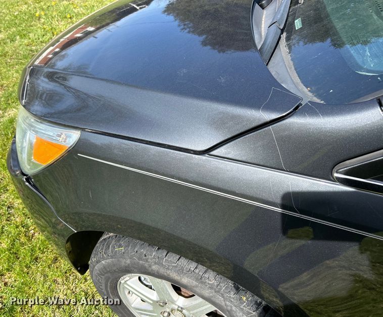 image for item EK4461 2011 Volkswagen  Routan S van