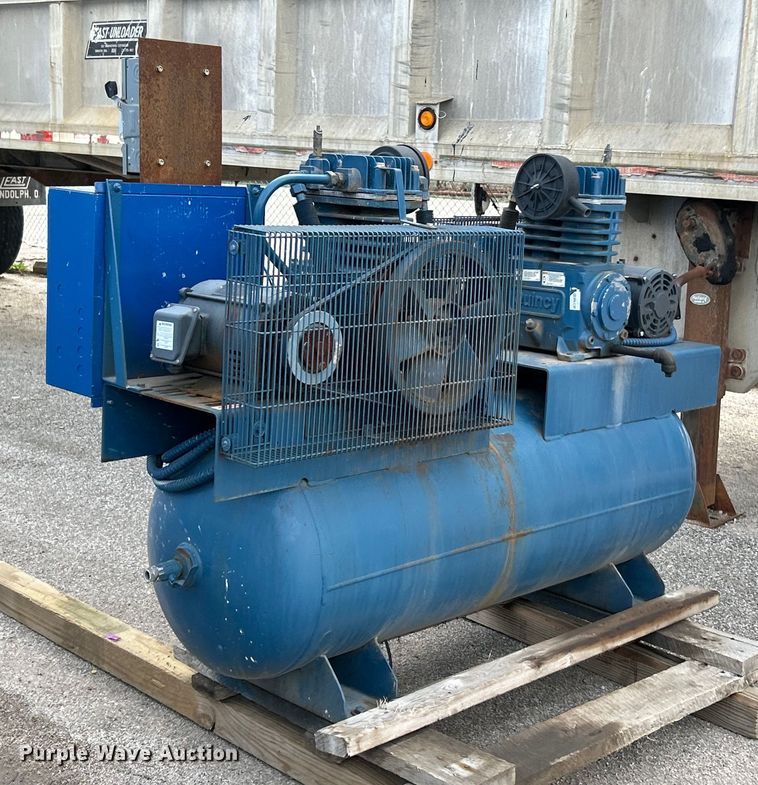 image for item EK4468 Quincy QC03008D00086 air compressor