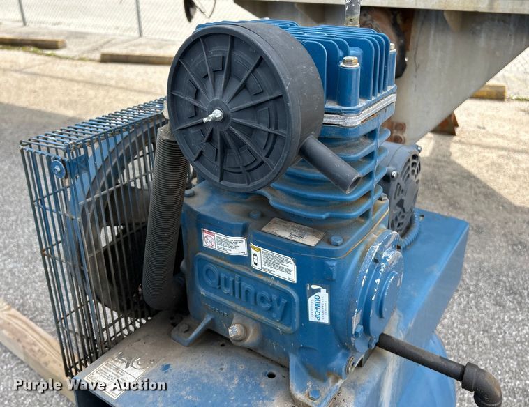 image for item EK4468 Quincy QC03008D00086 air compressor