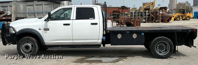 image for item EK4470 2012 Dodge  Ram 5500HD Crew Cab flatbed truck