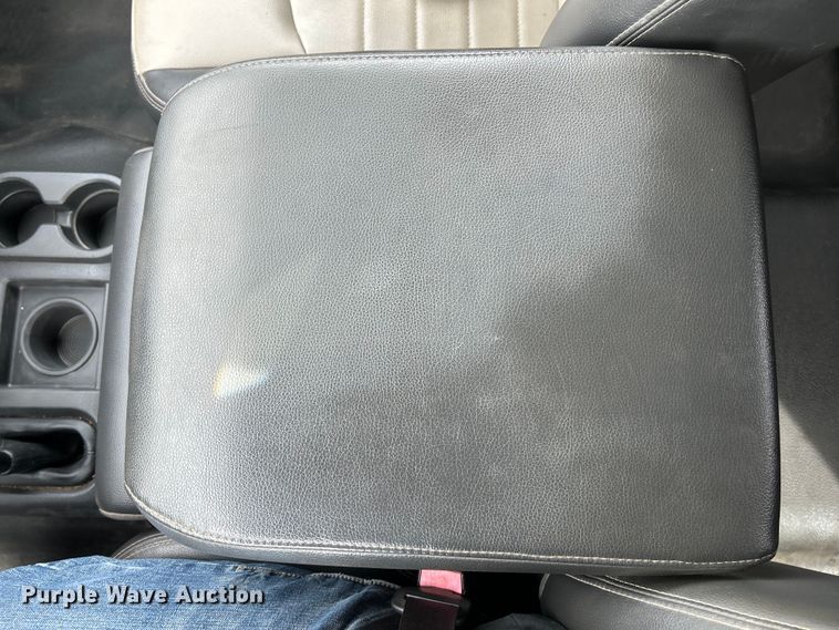 image for item EK4470 2012 Dodge  Ram 5500HD Crew Cab flatbed truck