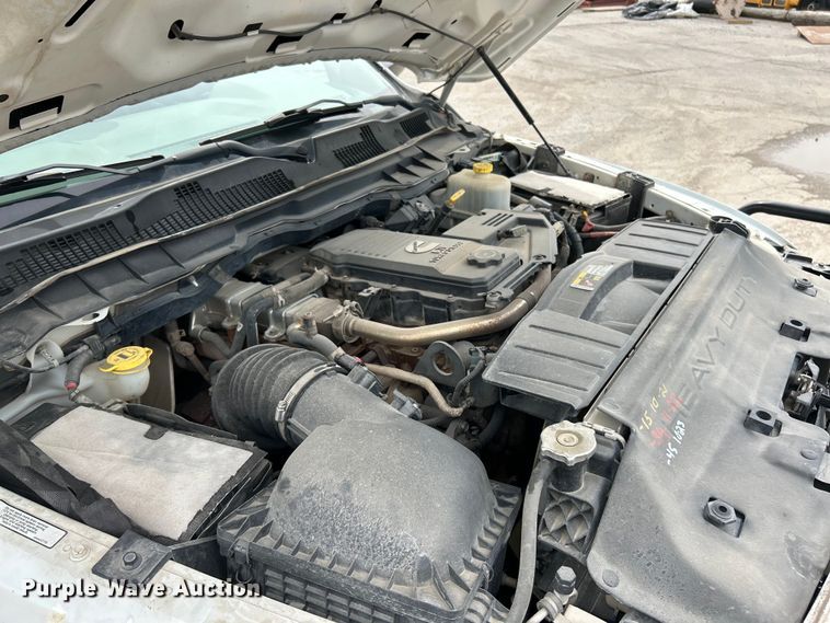 image for item EK4470 2012 Dodge  Ram 5500HD Crew Cab flatbed truck