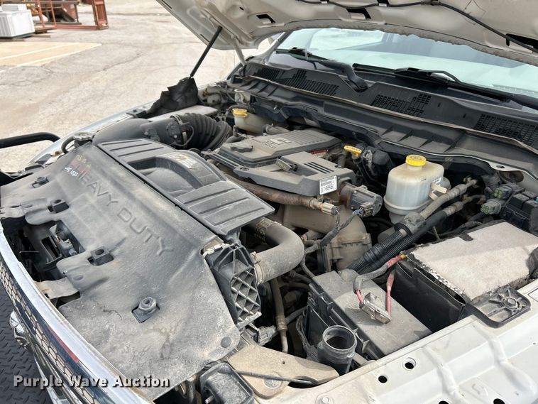 image for item EK4470 2012 Dodge  Ram 5500HD Crew Cab flatbed truck