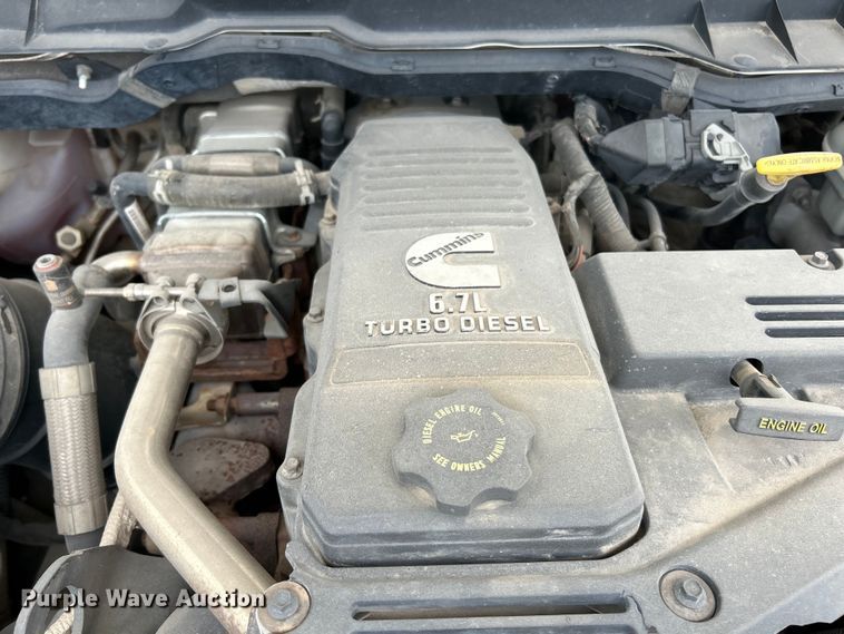 image for item EK4470 2012 Dodge  Ram 5500HD Crew Cab flatbed truck