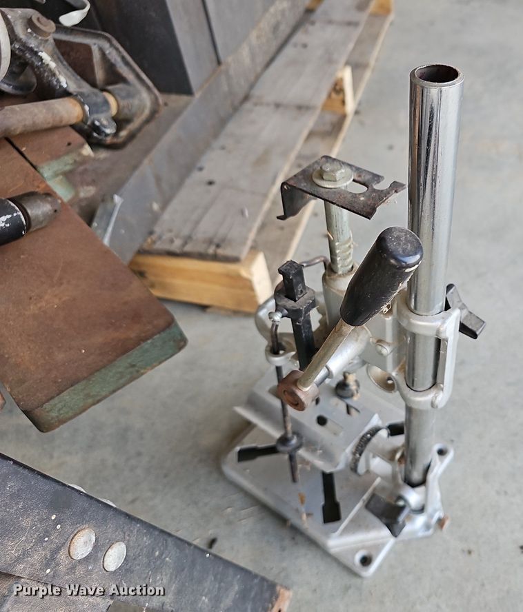 image for item EK5739 Tools