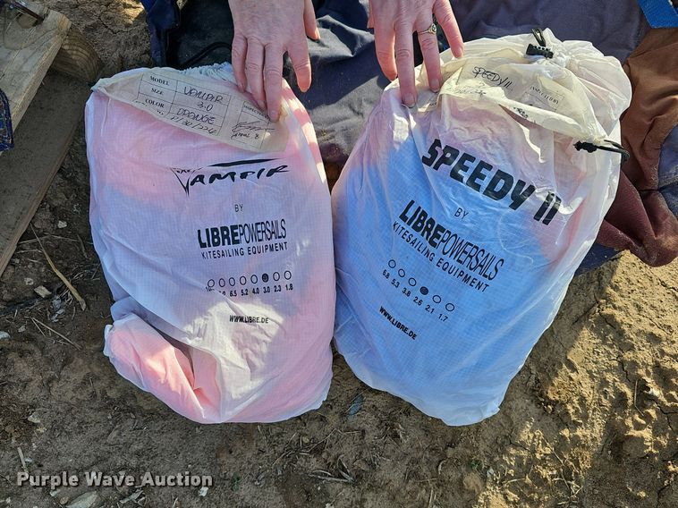 image for item EK5747 Kite wind surfers