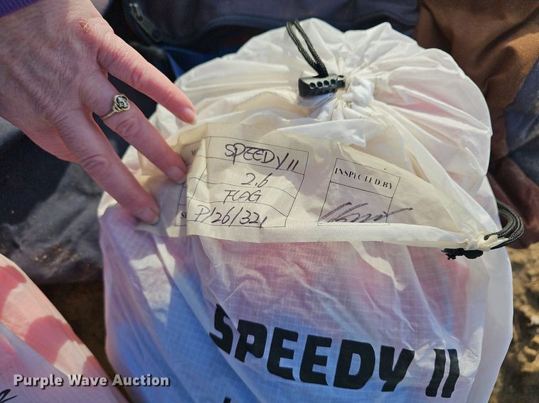 image for item EK5747 Kite wind surfers