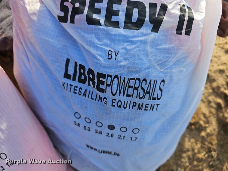 image for item EK5747 Kite wind surfers