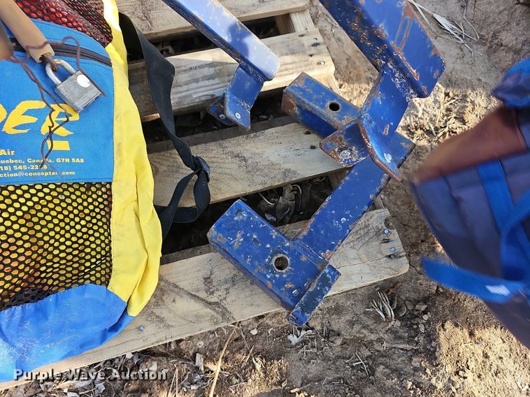 image for item EK5747 Kite wind surfers