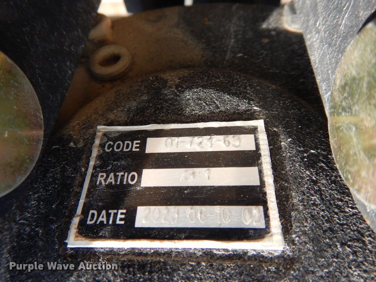 image for item EK5748 2023 Land Honor  skid steer concrete mixer