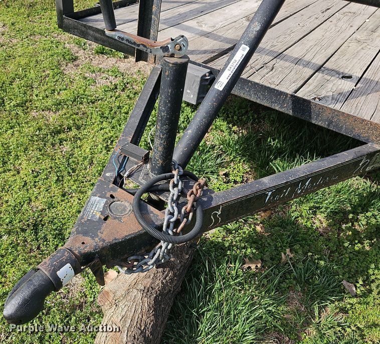 image for item EK5752 2002 Trailmaster utility trailer