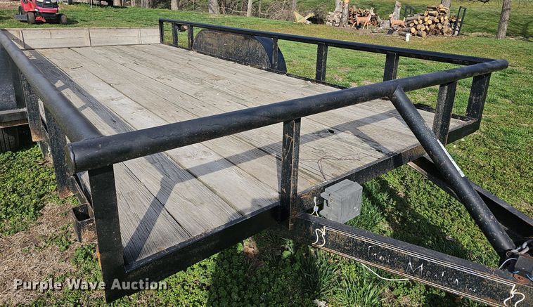 image for item EK5752 2002 Trailmaster utility trailer