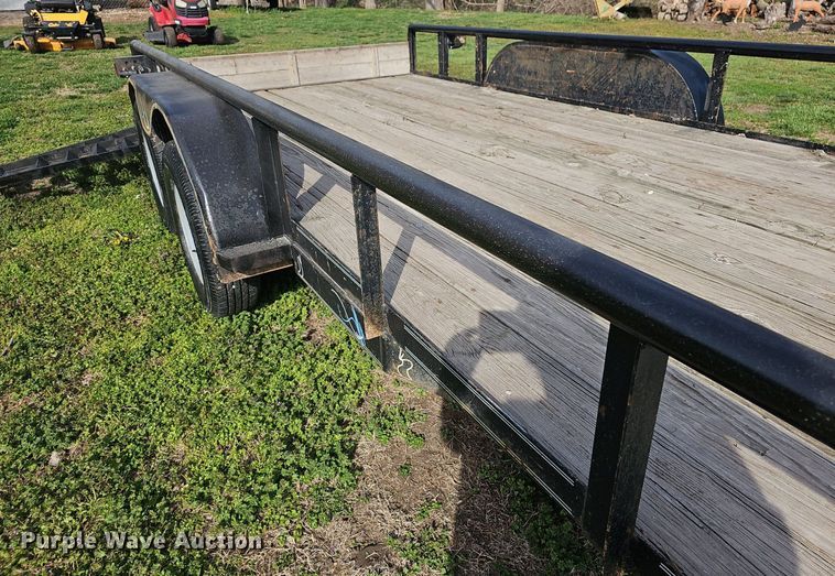 image for item EK5752 2002 Trailmaster utility trailer