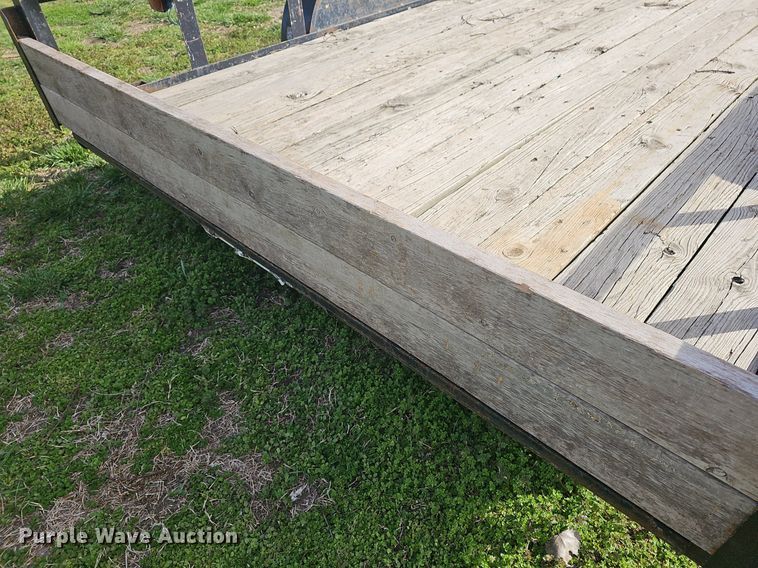 image for item EK5752 2002 Trailmaster utility trailer