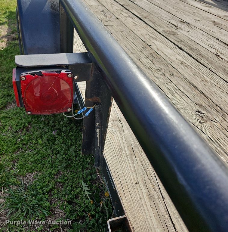 image for item EK5752 2002 Trailmaster utility trailer