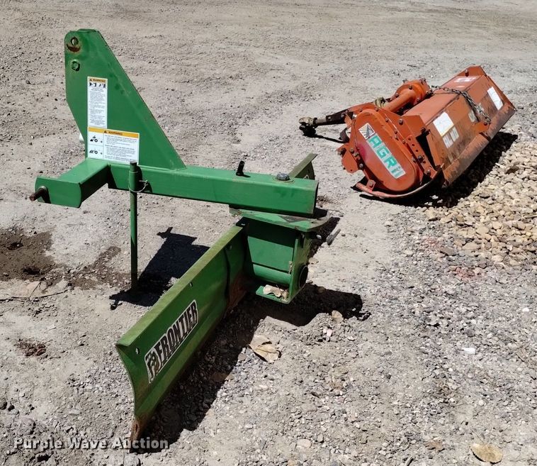 image for item EO9961 TYM T290 MFWD tractor