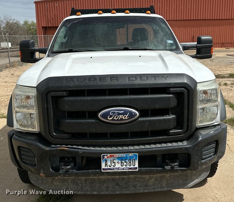 image for item IB9378 2011 Ford F450 Super Duty flatbed truck