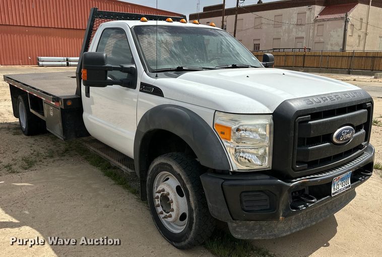 image for item IB9378 2011 Ford F450 Super Duty flatbed truck