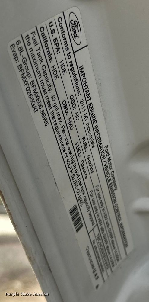 image for item IB9378 2011 Ford F450 Super Duty flatbed truck