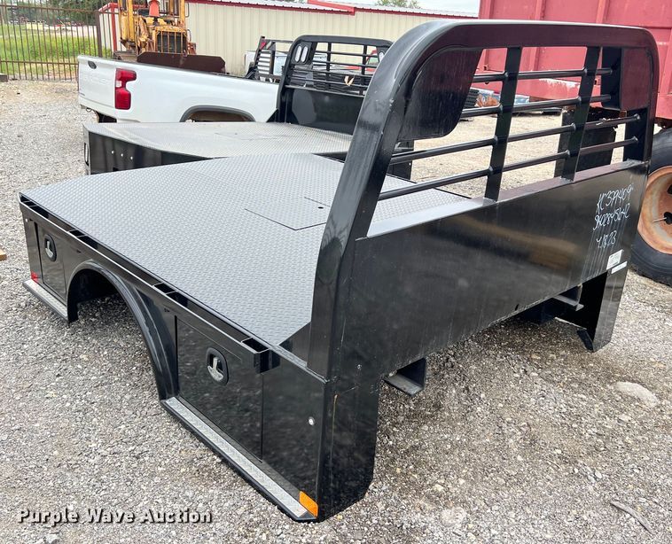 image for item KV9767 CM SK-02845642 flatbed