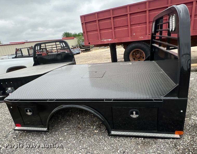 image for item KV9767 CM SK-02845642 flatbed