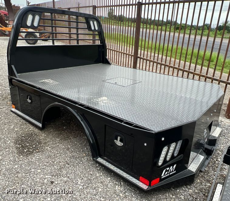 image for item KV9767 CM SK-02845642 flatbed