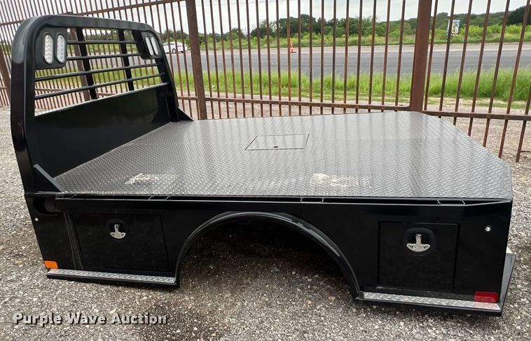 image for item KV9767 CM SK-02845642 flatbed