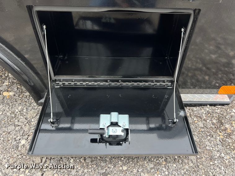 image for item KV9767 CM SK-02845642 flatbed