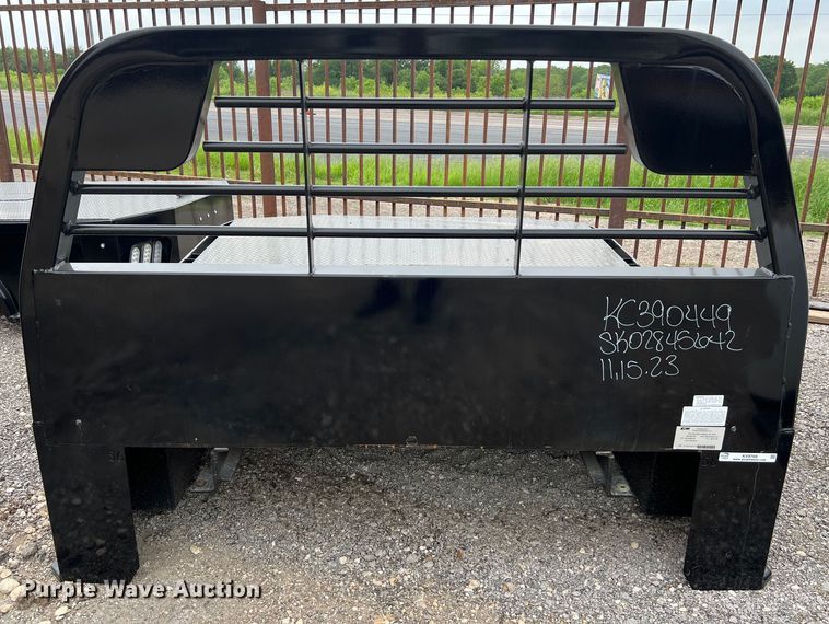 image for item KV9768 CM SK-02845642 flatbed
