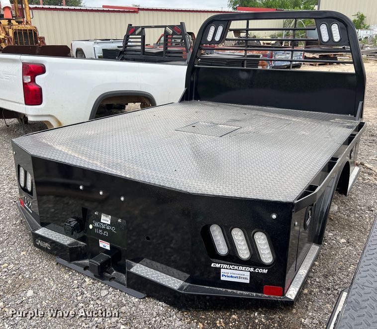 image for item KV9768 CM SK-02845642 flatbed