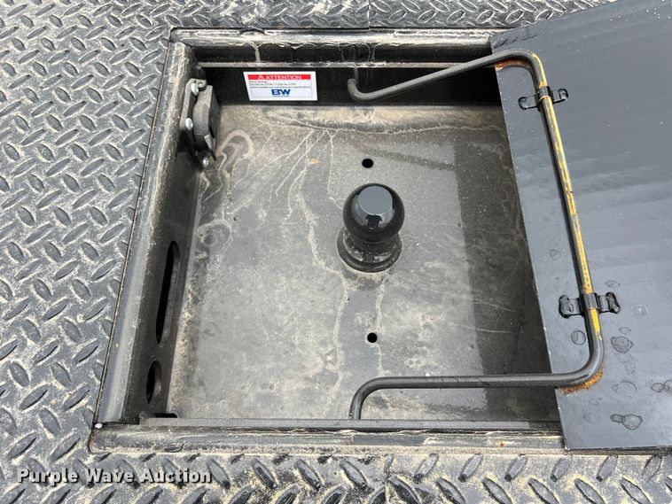 image for item KV9768 CM SK-02845642 flatbed